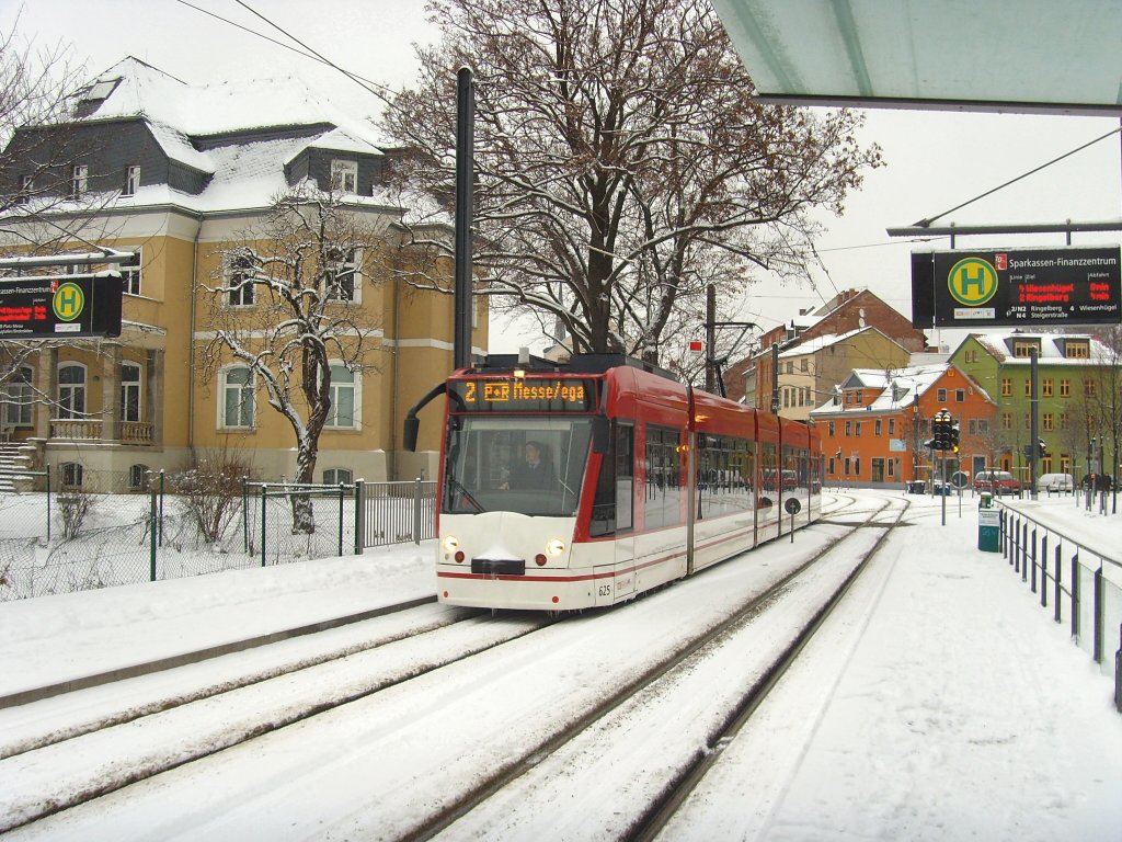 Combino der Linie 2 an der Hst Sparkassen-Finanzzentrum, Erfurt 1.1.2010