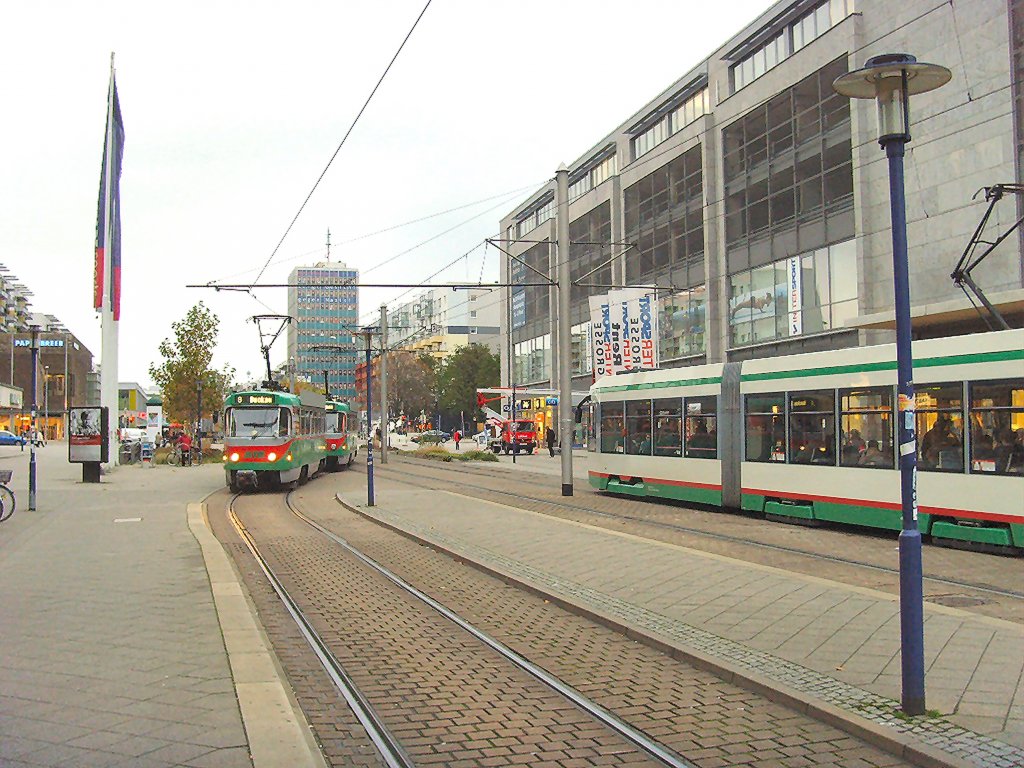 Einfahrt TATRA-Zug in die Hst. Alter Markt, Magdeburg November 2009