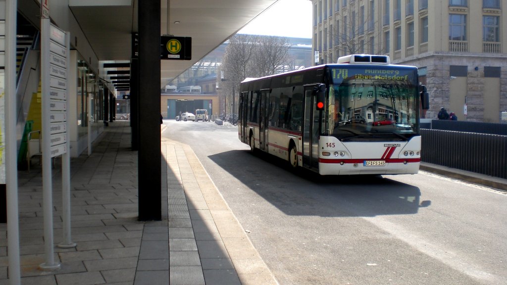EVAG-Bus 145 am Busbahnhof, Erfurt 2010