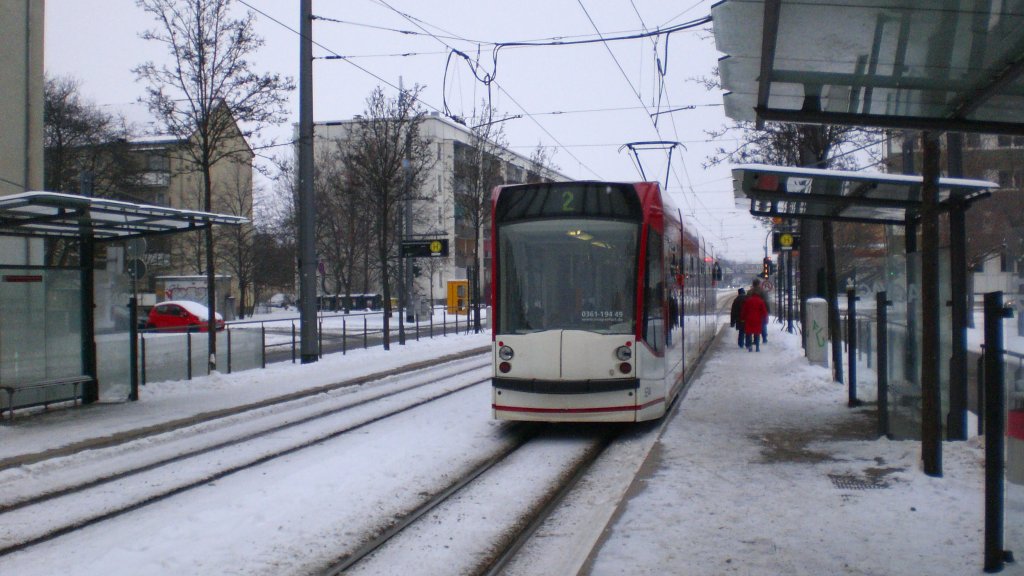 Linie 2 am Hansaplatz., Winter in Erfurt 2010