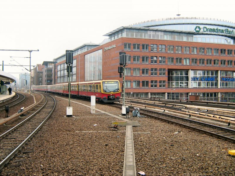 BR 481/482 am Ostbahnhof, Januar 2009