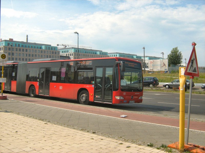 DB-Bahnbus am Nordbahnhof, Endstelle der Ersatzlinie Zoo - Nordbahnhof am letzten Einsatztag, Berlin 2. 8. 2009