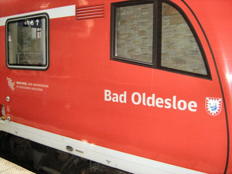 Detail ausgeliehener Doppelstockzug Bad Oldesloe als S-bahnersatzverkehr im Bhf Berlin-Ostbahnhof, Berlin Juli 2009