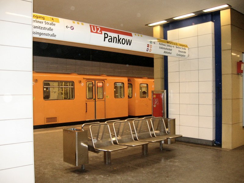 Im U-Bahnhof Pankow, 2006