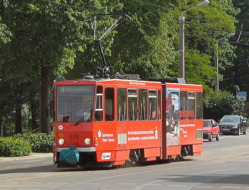 KT4D - Tw 219 unterwegs auf der Linie 4 im Stadtzentrum  9.5.2009