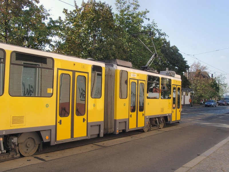 Linie 21 in Lichtenberg, Berlin September 2009