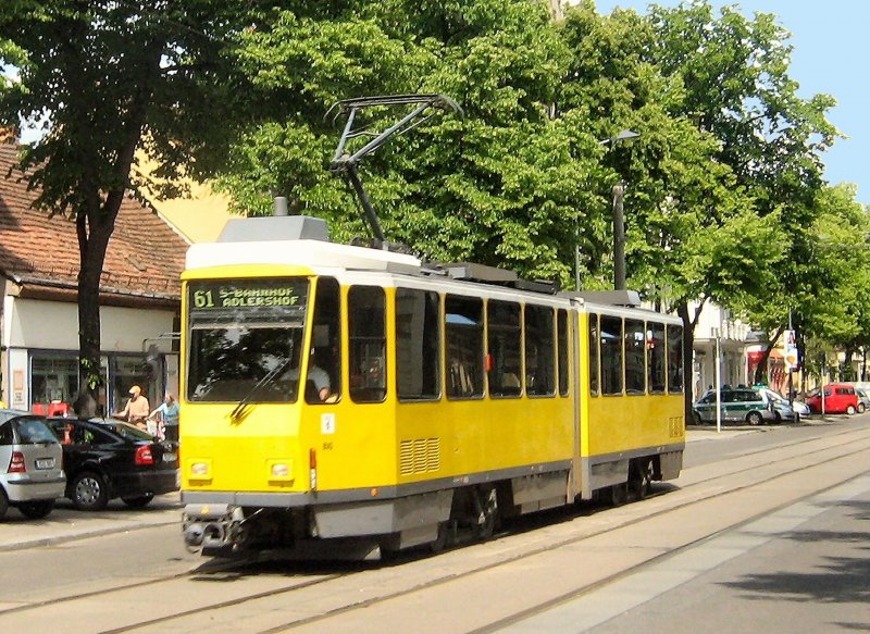 Linie 61 nach Adlershof in Friedrichshagen, 17.5.2009