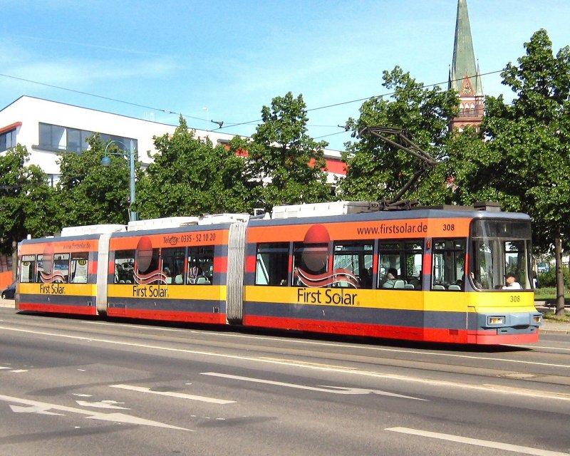 Niederflurbahn in Frankfurt/Oder am 9. 5. 2009
