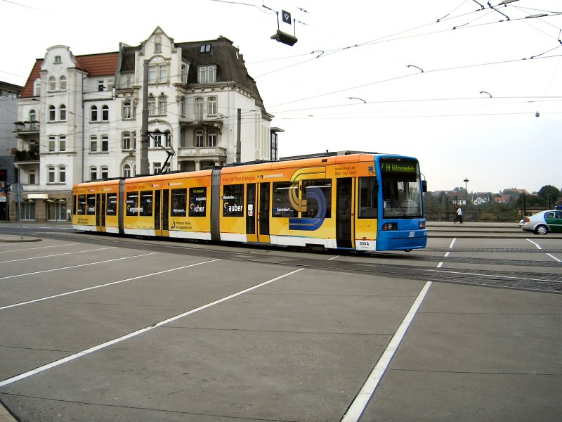 Niederflurbahn in Kassel-Wilhelmshhe, 2005