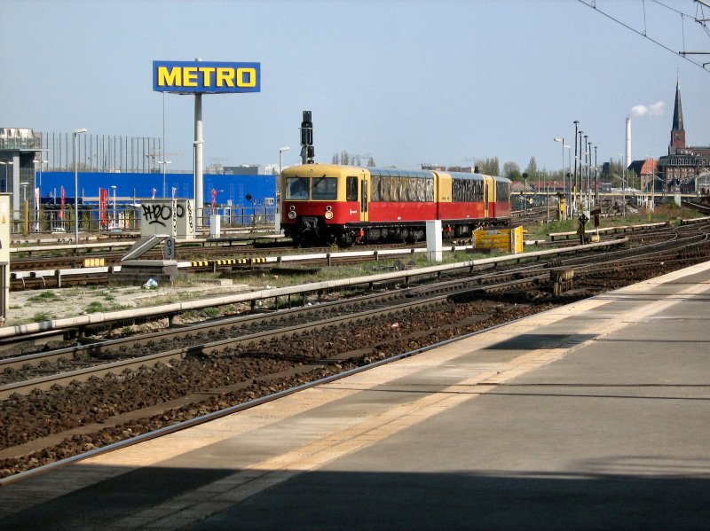 PanoramaS-Bahn, Einfahert Ostbahnhof, Ostern 2009
