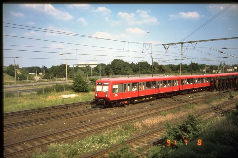 S-Bahn 1991 (dig. Dia) bei Schneweide