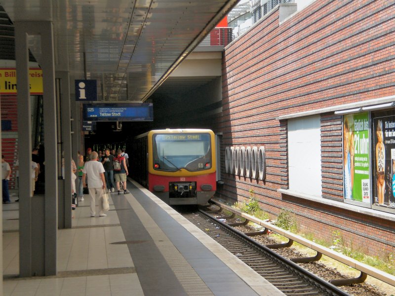 S-Bahn im Bhf Gesundbrunnen, Berlin Juli 2009