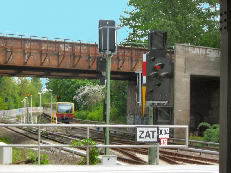 S-Bahn BR 481 am Westkreuz, Mai 2009