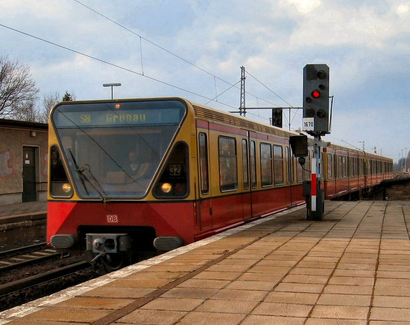 S-Bahnzug nach Grnau, 2006