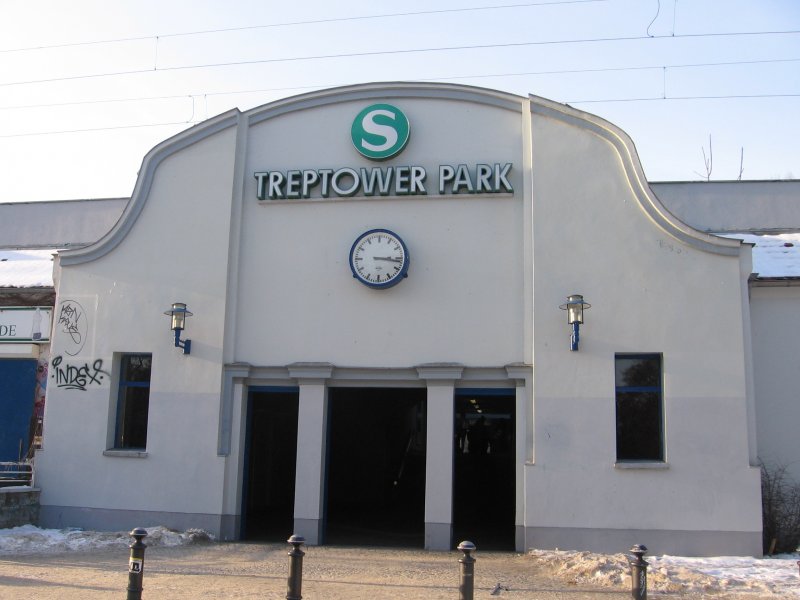 S-Bhf Treptower Park, 2005