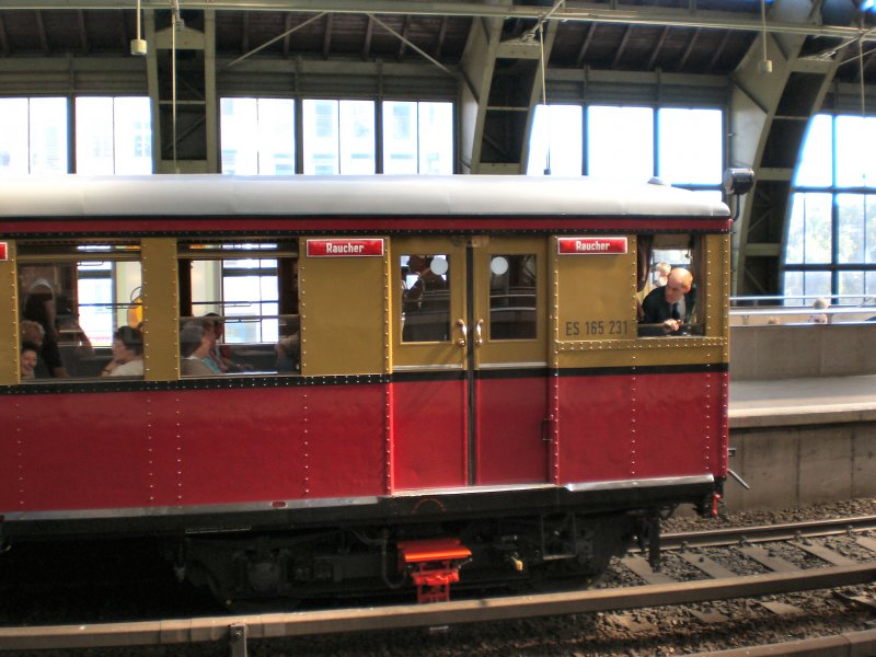 Stadtbahner im  Ostbahnhof, 2007