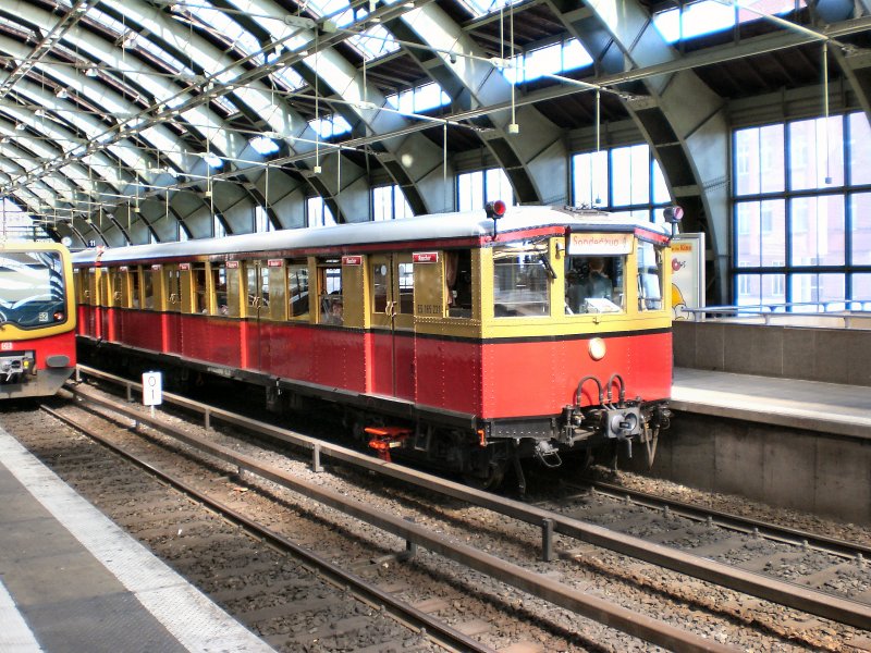 Stadtbahner im Ostbahnhof, Berlin 2007