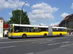 Bus/10715/gelenkbus-auf-der-linie-130-in Gelenkbus auf der Linie 130 in Spandau
