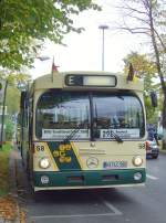 Bus 58 beim Sondereinsatz 20 Jahre Mauerfall in Berlin