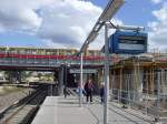 Umbau des Ostkreuzes mit Zug auf der Ringbahn