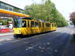 Strasenbahn/11879/ein-duewag-stadtbahnwagen-der-bauart-n8c-der Ein DUEWAG-Stadtbahnwagen der Bauart N8C der Stadtwerke Dortmund auf der Rheinischen Strae als Linie U 44 nach Dortmund-Marten.