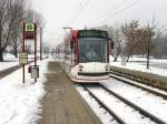 Combino der Linie 5 im Erfurter Norden am 24.12.2009
