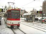 Tatra-Zug der Linie 4 am verschneiten Domplatz, Erfurt 3.