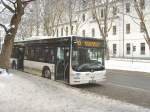 bus/49809/stadtbus-un-der-verschneiten-innenstadt-von Stadtbus un der verschneiten Innenstadt von Jena, 4.1.2010