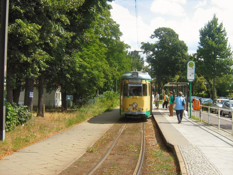 Tw der SRS nach Alt-Rdersdorf an der Endstelle S-Bhf Friedrichshagen, August 2009