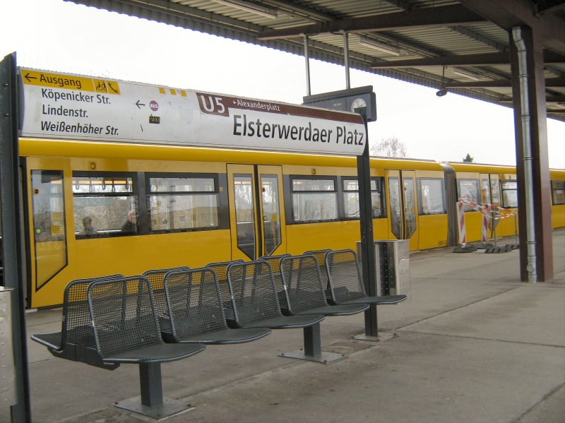 U 5 - Elsterwerdaer Platz, 2009