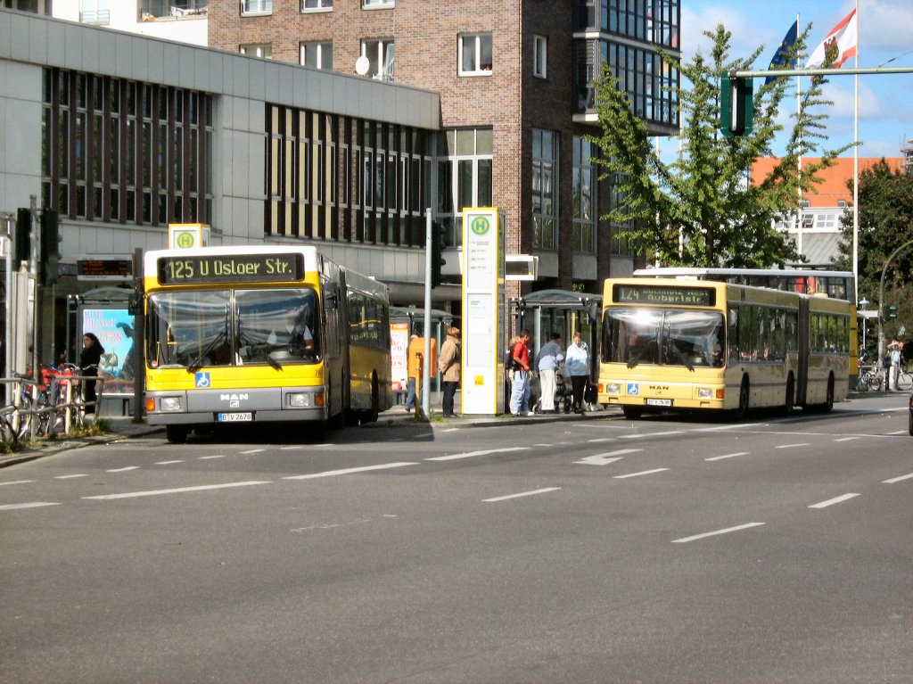 Linienbusse in Berlin-Tegel, 13.9.2009