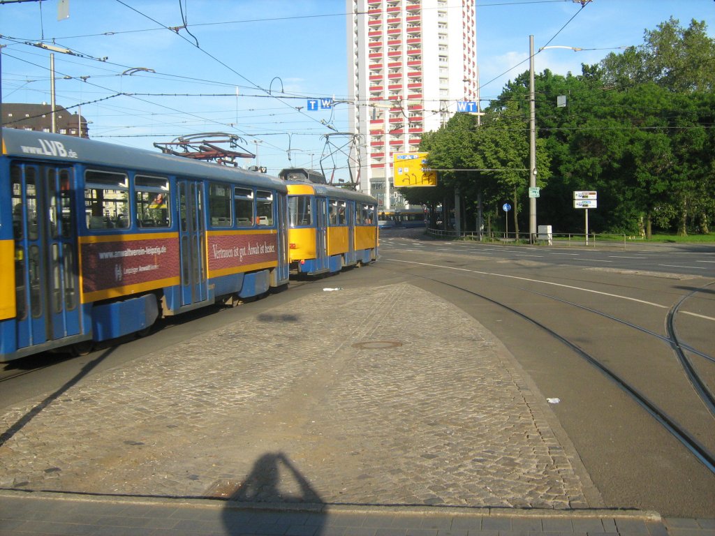 Tatra-Zug am Hauptbahnhof