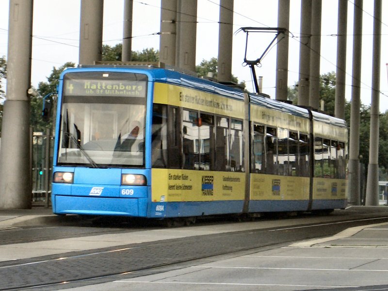 Linie 4 am Bhf. Kassel-Wilhelmshhe, 2005