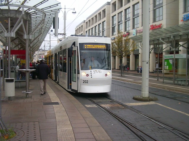 Neuer Niederflurwagen in Gera