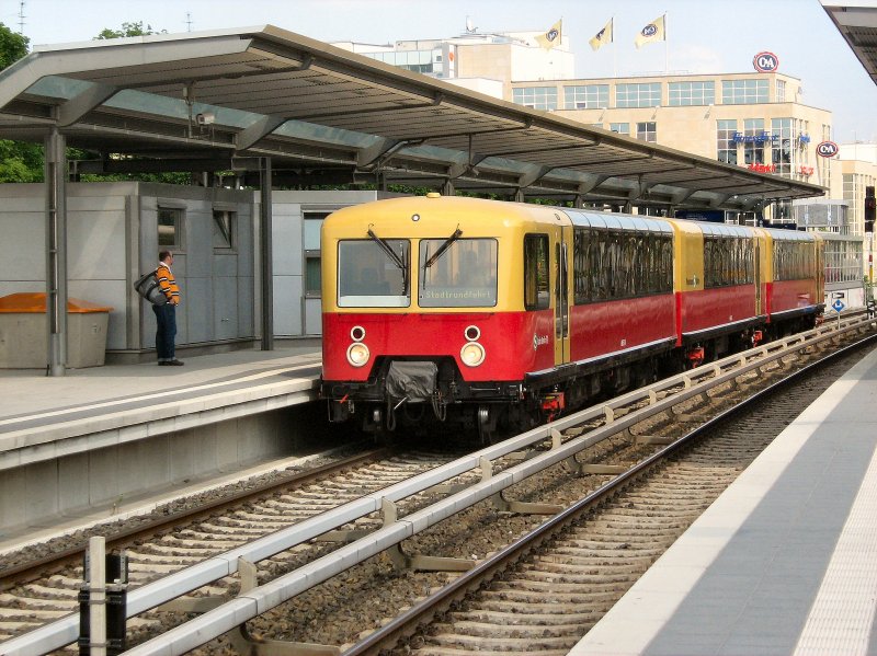 Panora-S-Bahnzug fr Touristen, Charlottenburg Mai 2009