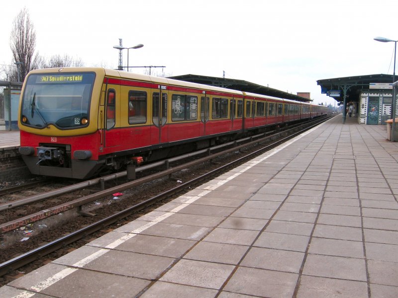 S-Bahn im Bhf. Schneweide, 2006