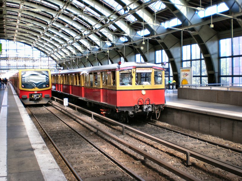 Stadtbahner im Ostbahnhof, Berlin 2007