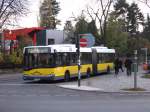 Gelenkbus der Linie X11, Berlin 2006