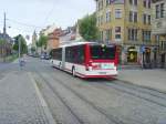 Gelenkbus der Linie 90 unterwegs in der Andreasstrasse, Erfurt 2010